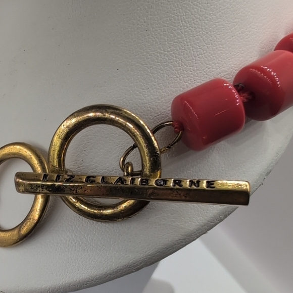 Liz Claiborne Red and Gold Vintage Necklace with Toggle Closure - Picture 4 of 7
